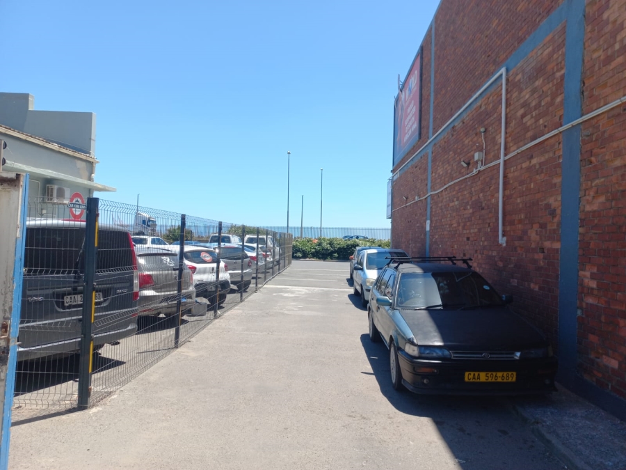To Let commercial Property for Rent in Paarden Eiland Western Cape